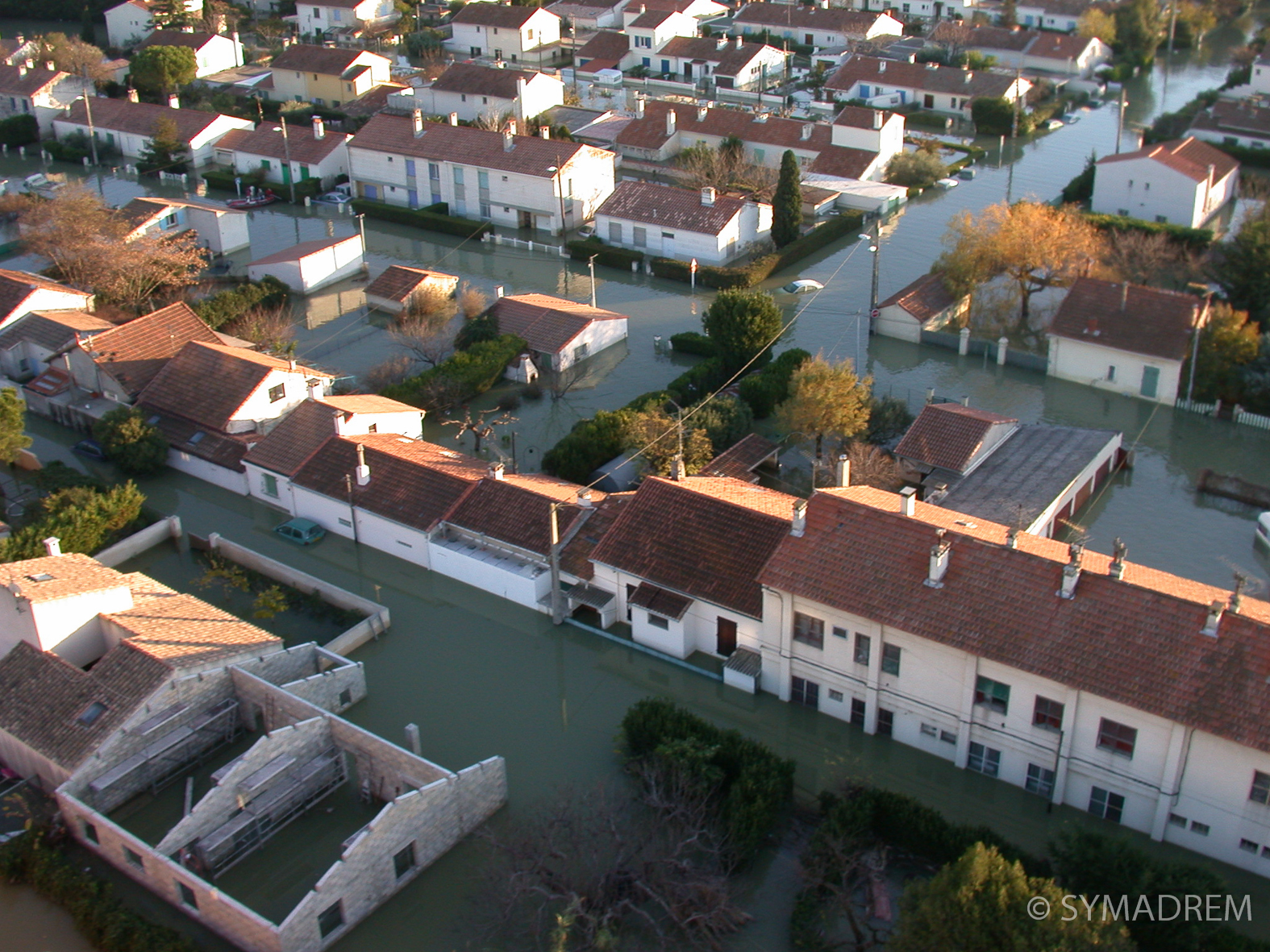 Crues Et Inondations Historiques - SYMADREM